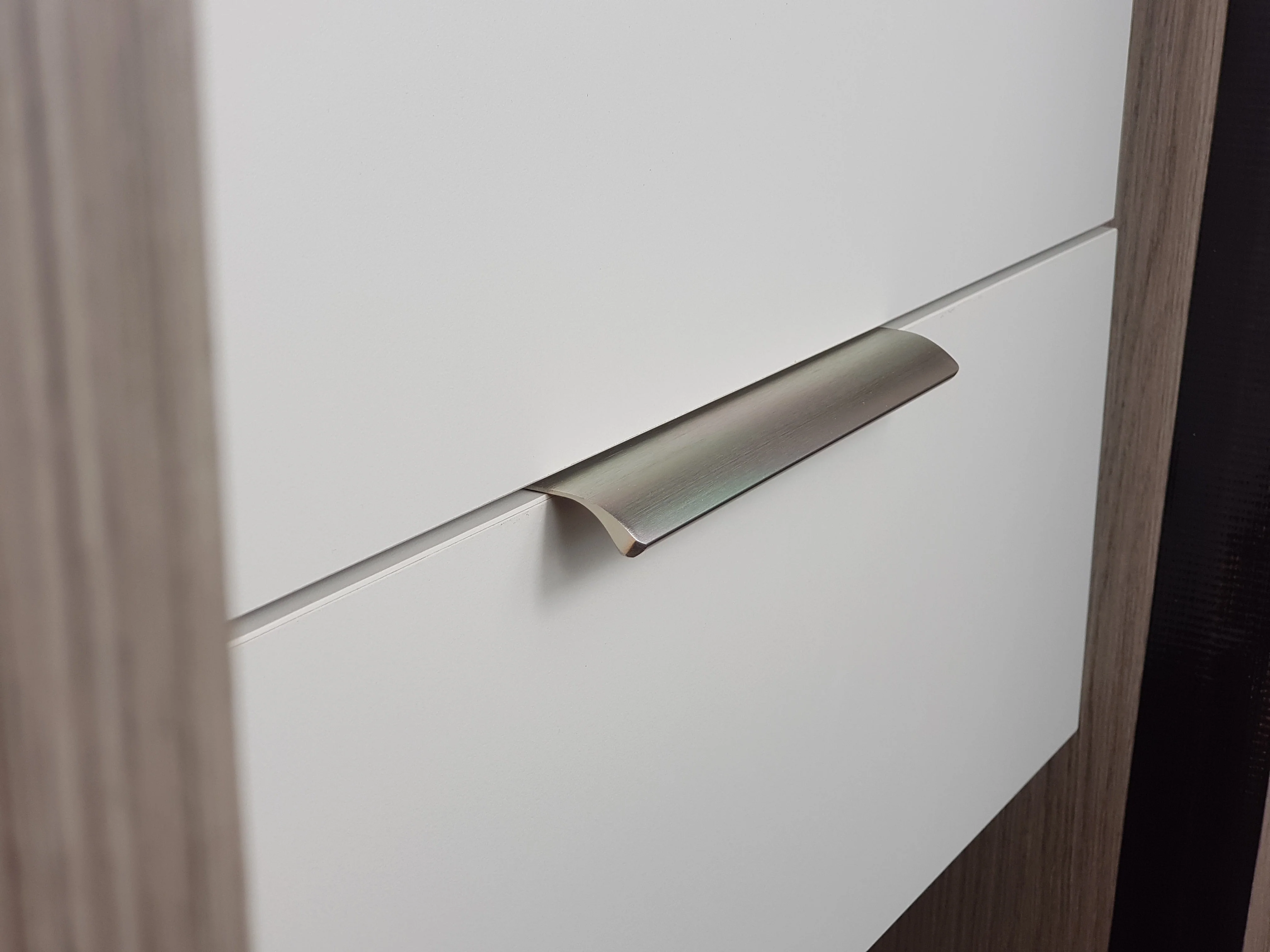 Brushed Inox Aluminium Cabinet Handle – Modern Cupboard, Drawer & Door Pull (Pack of 10) - Image 2