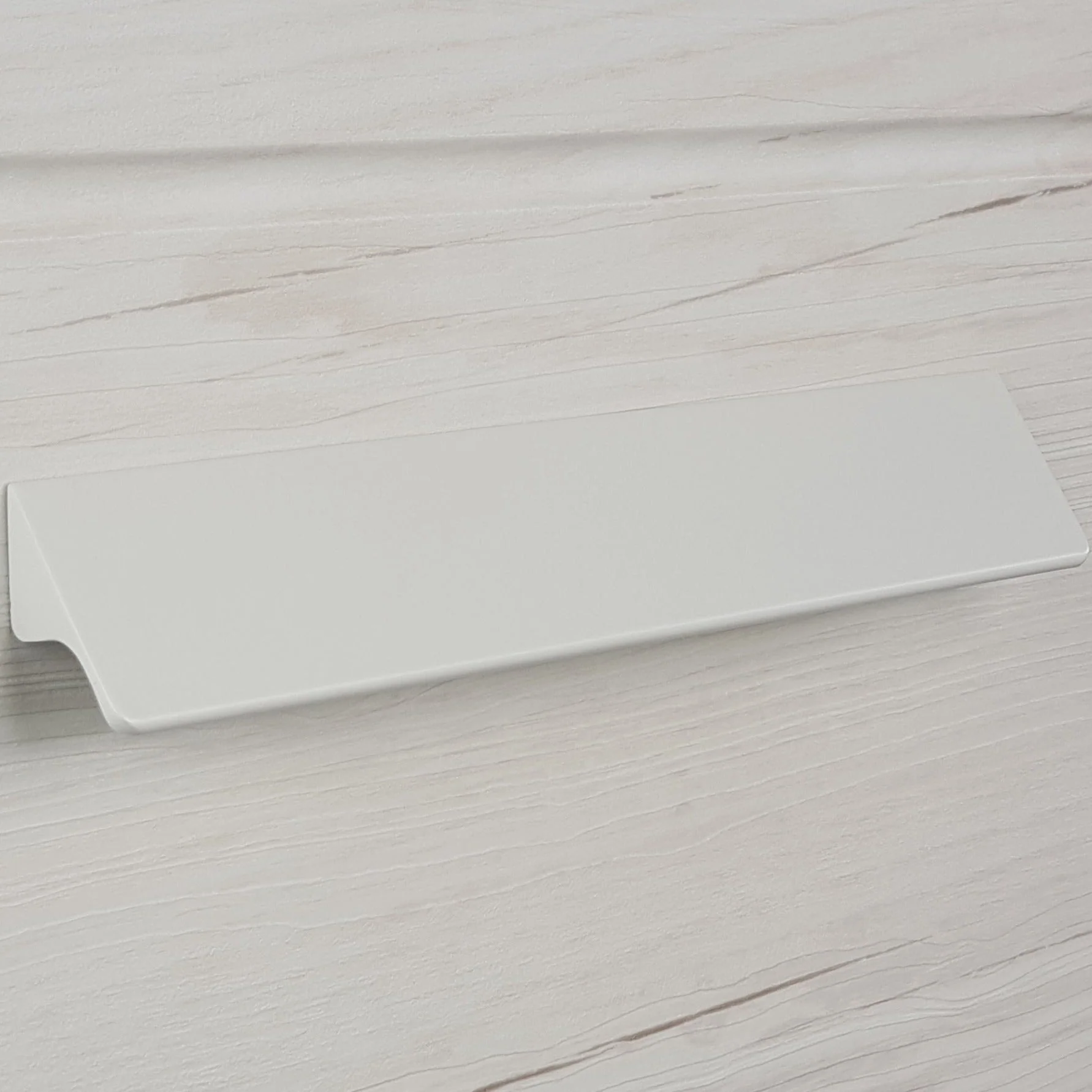 M4TEC White Bar Pull Handle – Door, Drawer & Cupboard (VE8 Dalry Series, Multiple Sizes) - Image 2