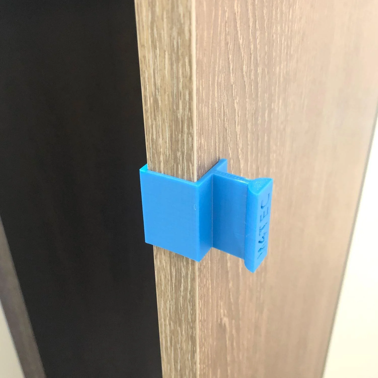 M4TEC T-Pull Temporary Cabinet Door Handles - Image 3